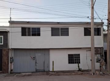 Casa · 220m² · 7 Recámaras · 2 Estacionamientos · Casa en Venta en Col. Lucio Blanco, Madero Tamaulipas.