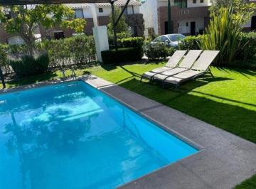 Foto 1 · Casa en Condominio en Venta en Fraccionamiento Cumbres del Lago, Querétaro, Querétaro