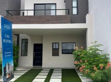 Casa de 3 habitaciones, Los Cabos · Casas de 127 m² en Cabo San Lucas, con 3 Recámaras, a 3 Minutos de Plaza Patio