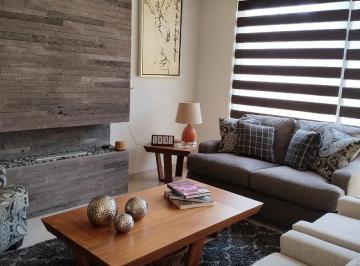 Casa en condominio · 203m² · 3 Recámaras · 3 Estacionamientos · Casa en Condominio Vitalia en Venta, San Mateo Atenco