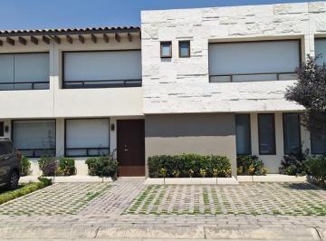 Casa en condominio · 215m² · 3 Recámaras · 3 Estacionamientos · Casa en Renta Condominio Ciruelo, San Mateo Atenco