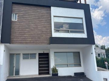 2047962aedfe48e98160d995ab275916871e71035847ba4314b3ee4b5d49b877 · En Venta Moderna Casa "Lago Esmeralda"