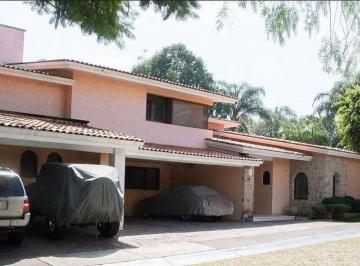 b6f6c464f2343fa8f5c7c5964363a9271802d0f7618936228b68b36b0ed0e69b · Hermosa Casa en Venta en Colinas de San Javier