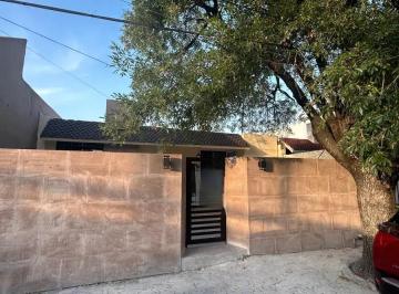 1 · Casa en Renta en Valle de Las Mitras