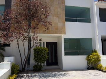 Casa 140m² Venta Fraccionamiento Bosque Monarca · Casa en Venta Vistas Altozano