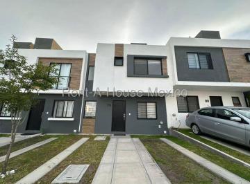 Casa de 3 habitaciones, El Marqués · Casa en Renta con 3 Recamaras y Alberca | Zakia