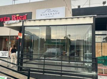 Local comercial , San Pedro Garza García · L. Ocal Comercial en Renta, Plaza Centrito Valle Ideal Para Concepto Gastronómico, Sushi, Cafetería.