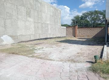 Terreno / Lote · 198m² · Terreno en Venta en Jardines de Santa Fe León Guanajuato