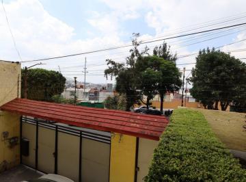 Casa de 3 habitaciones, Atizapán de Zaragoza · Casa en Venta en Las Alamedas: Amplio Jardín de Eventos, 3 Recámaras King Size y Lista Para Habitar.