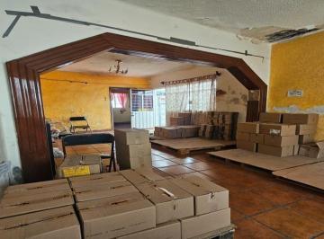 Casa de 3 habitaciones, Iztapalapa · Renta Espacio Sobre Calz. Ermita Iztapalapa a 10 Min de La Central de Abastos de La Cdmx.