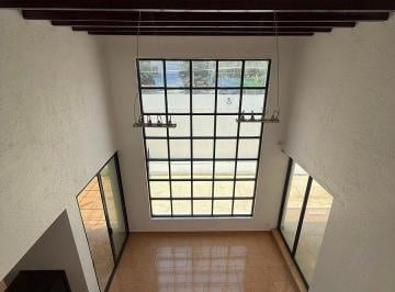Casa de 4 habitaciones, Alvaro Obregón · Casa en Renta – Av Centenario