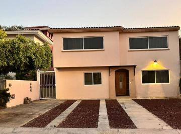 Casa en condominio de 4 habitaciones, Tlajomulco de Zúñiga · Casa Amueblada en Renta Colinas de Santa Anita, Tlajomulco