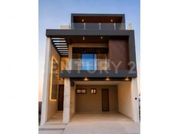 Casa · 488m² · 4 Recámaras · 2 Estacionamientos · Casa en Venta | Cumbres Elite Premier Everest | Monterrey, N. L.