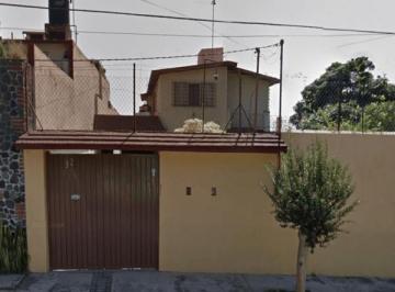 Casa de 5 habitaciones, Cuautla · Venta de Casa en El Fracc Brisas de Cuautla en Morelos