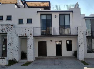 Casa en condominio de 3 habitaciones, Querétaro · Casa en Renta en Juriquilla con Amenidades