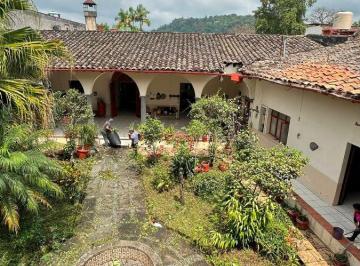 Casa de 7 habitaciones, Coatepec · Casa de 1000 m² con 7 Recámaras en Venta en Coatepec Centro