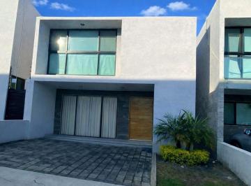 677b6c507c363b1e2eb8e29c5726790188007e363a665040dc15433be60efb12 · Se Vende Preciosa Casa en Juriquilla (Cumbres)