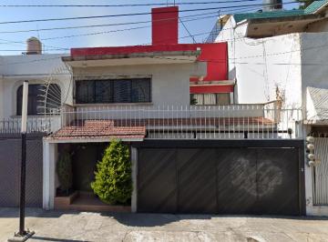 Casa de 3 habitaciones, Iztapalapa · Casa en Venta en Rio Tuxpan Paseos de Churubusco