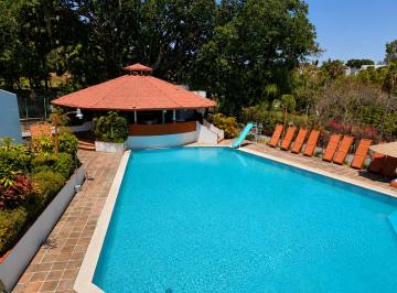 Casa en condominio de 5 habitaciones, Cuernavaca · Casa en Condominio en Cuernavaca | 5 Recámaras + Alberca