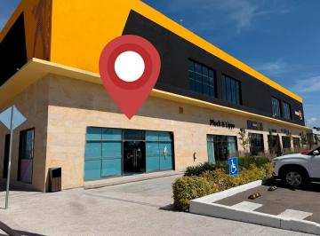 Local comercial · 70m² · 30 Estacionamientos · Local en Renta Calzadas Santa Monica Aguascalientes