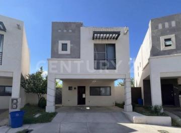 Casa · 208m² · 3 Recámaras · 2 Estacionamientos · Venta de Casa en Hacienda Loreto, Chihuahua, Chihuahua