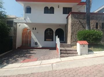 Casa en condominio de 3 habitaciones, Zapopan · Casa Renta en Royal Country, Zapopan