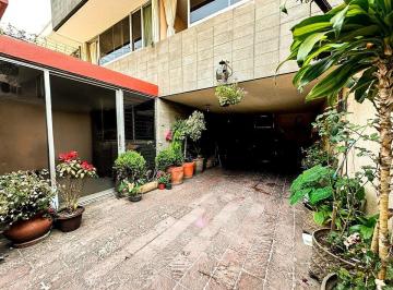 1709e5284db1809bf8a3a75867ac4b8bfc84ebfdc52044d322e3222e8a3f5a40 · Casa en Venta en del Carmen Coyoacán