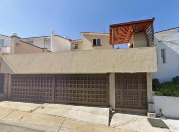 Casa de 3 habitaciones, Atizapán de Zaragoza · Remate Bancario Casa en Las Arboledas