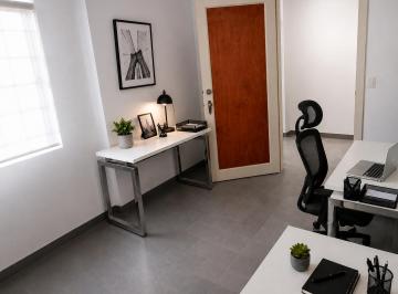 Oficina , Guadalajara · Oficina Privada 11 m², Para 2 Personas Sobre Av Hidalgo
