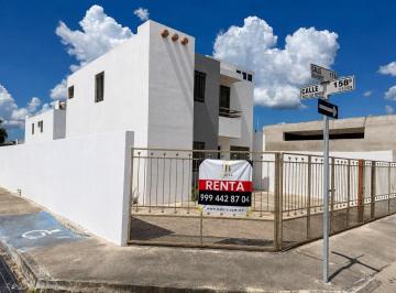 Casa · 200m² · 3 Recámaras · 2 Estacionamientos · Renta de Casa en Esquina en Fraccionamiento Los Héroes