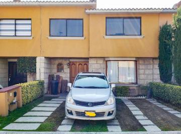 Casa · 122m² · 3 Recámaras · 2 Estacionamientos · Casa en San Francisco Coaxusco