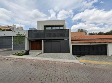 Casa de 4 habitaciones, Zapopan · Orquídea 579, Lomas del Valle, 45120 Guadalajara, Jalisco