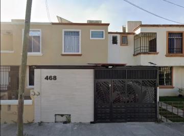 Casa de 3 habitaciones, Bahía de Banderas · Venta de Casa en Fraccionamiento Valle Dorado, Bahia de Banderas, Nayarit.