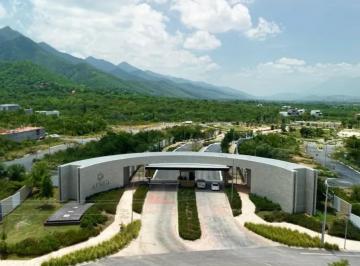 1 · Terrenos Residenciales Premium en Santiago, Nuevo León