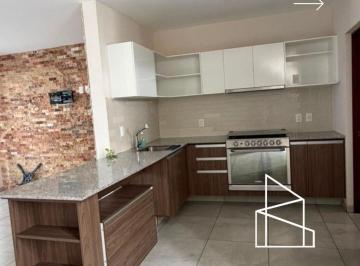 Casa de 3 habitaciones, Zapopan · Casa Amplia en Renta en Colinas de San Isidro, Dentro de Coto.