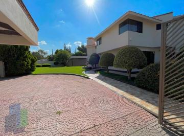 edd85f2f0b4186fbbdf2b69d23664bcb08132fd3a379d3dcb861d0b6e55814e9 · Casa en Renta en Jurica – 2da de Fresnos