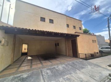 Casa de 4 habitaciones, Saltillo · Casa Amueblada en Renta en Portal de Aragón | Sector Privado