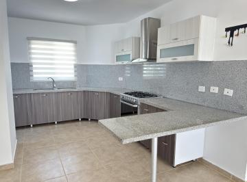 Casa en condominio · 150m² · 3 Recámaras · 2 Estacionamientos · Casa en Venta de 3 Recamaras en Playa del Carmen