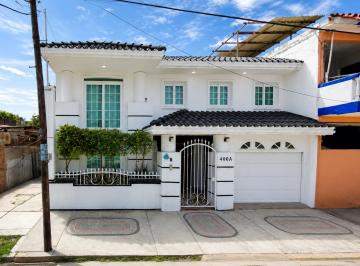Casa de 4 habitaciones, Poza Rica de Hidalgo · Venta de Casa en La Colonia Cazones, Poza Rica, Veracruz