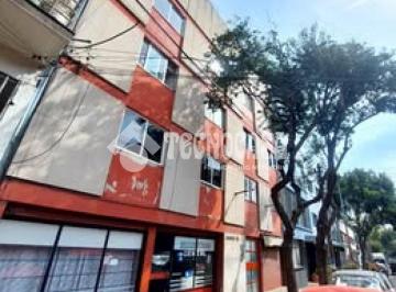 Foto · Local Comercial - Venta