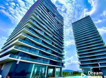 Departamento de 2 habitaciones, Zapopan · Departamento de Renta en Urbania Piso Alto