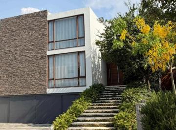 Casa · 669m² · 4 Recámaras · 8 Estacionamientos · Casa en Venta en Puerta Aqua
