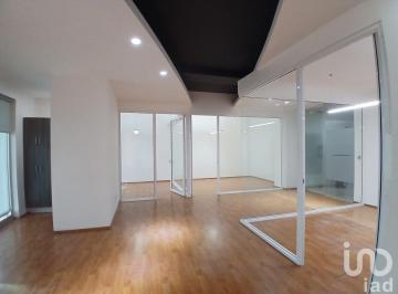 Oficina · 109m² · 3 Estacionamientos · Renta de Oficina en Zona Esmeralda, Ciudad López Mateos, Atizapán, Estado México.