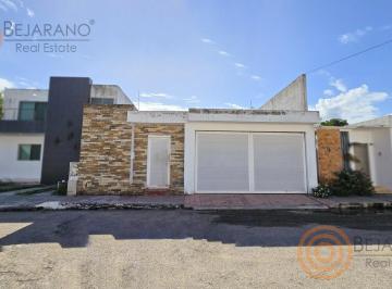 Casa · 250m² · 2 Recámaras · 1 Estacionamiento · Casa en Fraccionamiento Privado