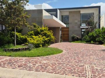 Casa de 3 habitaciones, León · Casa de 750 m² con 3 Recámaras en Renta en El Bosque Country Club Gran Jardín, Leon Guanajuato