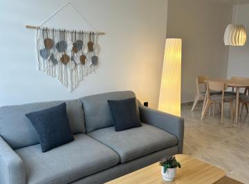 Departamento de 3 habitaciones, El Marqués · Departamento Para Mujeres