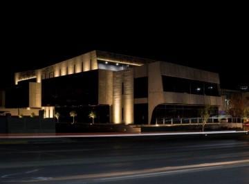 Oficina , Chihuahua · Oficina Renta Periférico de La Juventud (Frente a Distrito 1) 18,000 Gl1