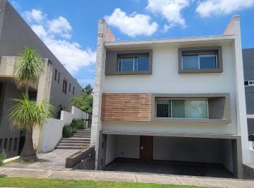 Casa de 4 habitaciones, Zapopan · Residencia de Lujo en Puerta Plata | Espacios Amplios, Privacidad y Amenidades de Primer Nivel