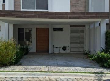 Casa de 3 habitaciones, San Andrés Cholula · Casa en Renta Natura 2 Lomas de Angelopolis 3 Puebla, Pue.