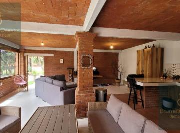 Casa · 380m² · 1 Recámara · 3 Estacionamientos · Casa en Pueblo San Agustin Etla